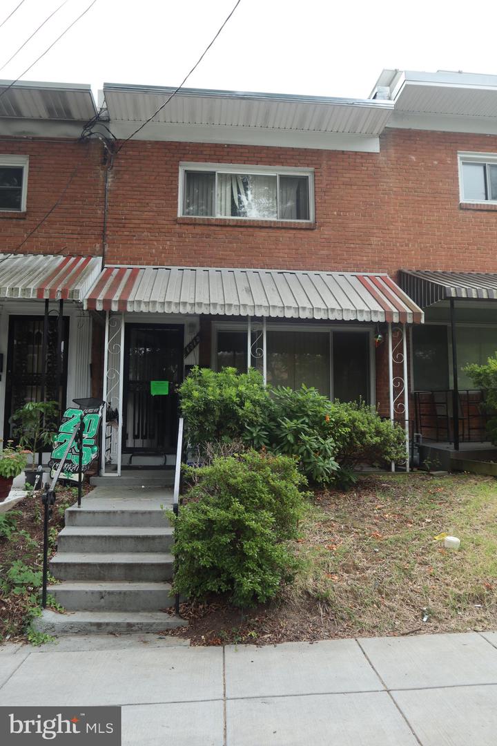 1719 TAYLOR ST NE, WASHINGTON, District Of Columbia 20017, 3 Bedrooms Bedrooms, ,1 BathroomBathrooms,Residential,For sale,1719 TAYLOR ST NE,DCDC2130770 MLS # DCDC2130770