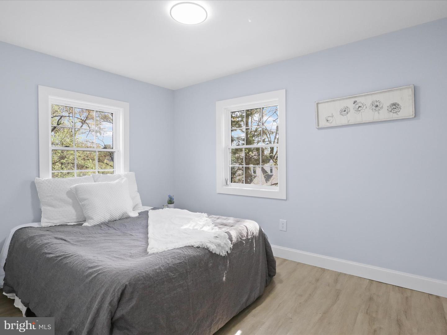 2126 HUNTINGTON AVE, ALEXANDRIA, Virginia 22303, 2 Bedrooms Bedrooms, ,2 BathroomsBathrooms,Residential,For sale,2126 HUNTINGTON AVE,VAFX2229436 MLS # VAFX2229436