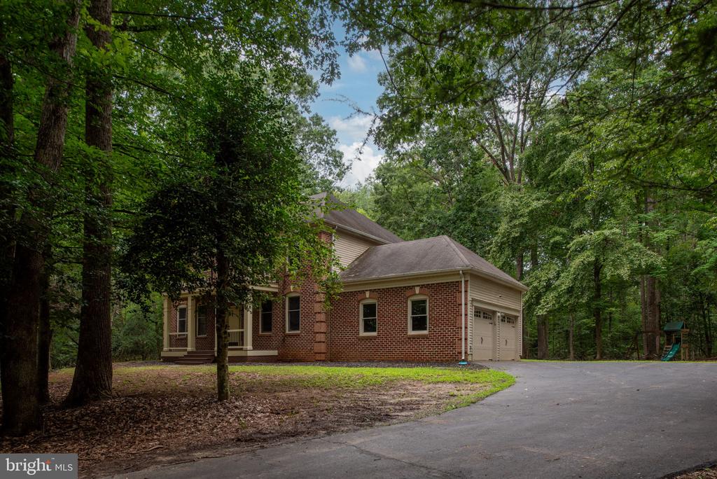 14312 RIVER JUNCTION DR, FREDERICKSBURG, Virginia 22407, 4 Bedrooms Bedrooms, ,2 BathroomsBathrooms,Residential,14312 RIVER JUNCTION DR,VASP2034818 MLS # VASP2034818