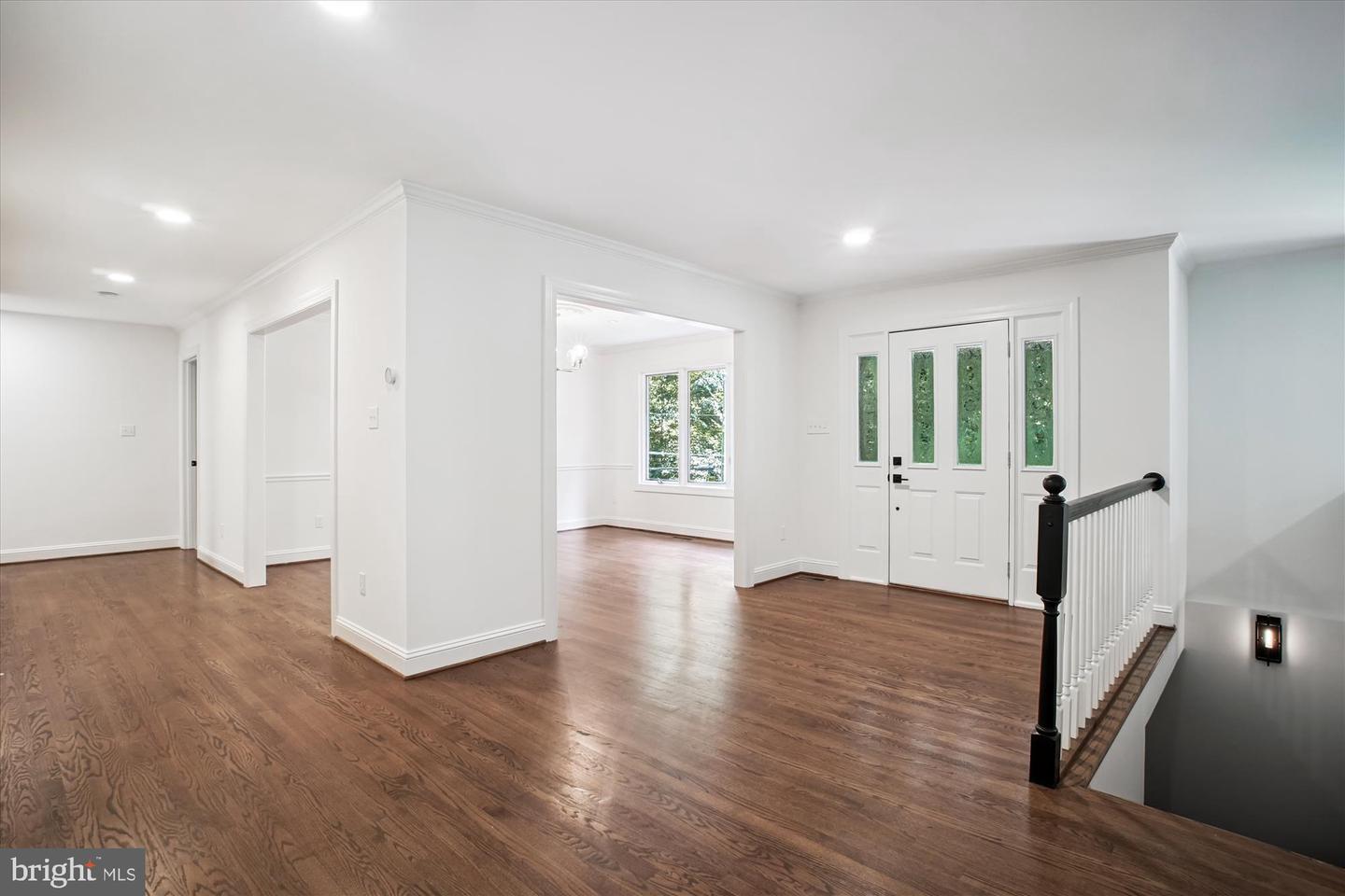 3909 30TH ST N, ARLINGTON, Virginia 22207, 4 Bedrooms Bedrooms, ,4 BathroomsBathrooms,Residential,For sale,3909 30TH ST N,VAAR2055692 MLS # VAAR2055692