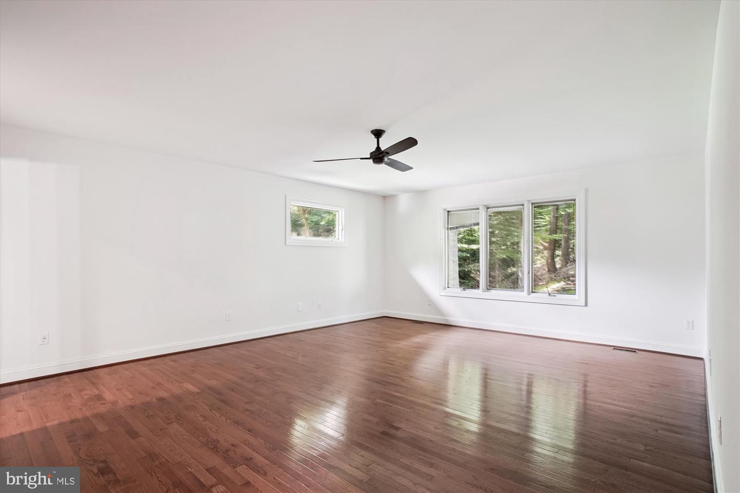 3909 30TH ST N, ARLINGTON, Virginia 22207, 4 Bedrooms Bedrooms, ,4 BathroomsBathrooms,Residential,For sale,3909 30TH ST N,VAAR2055692 MLS # VAAR2055692