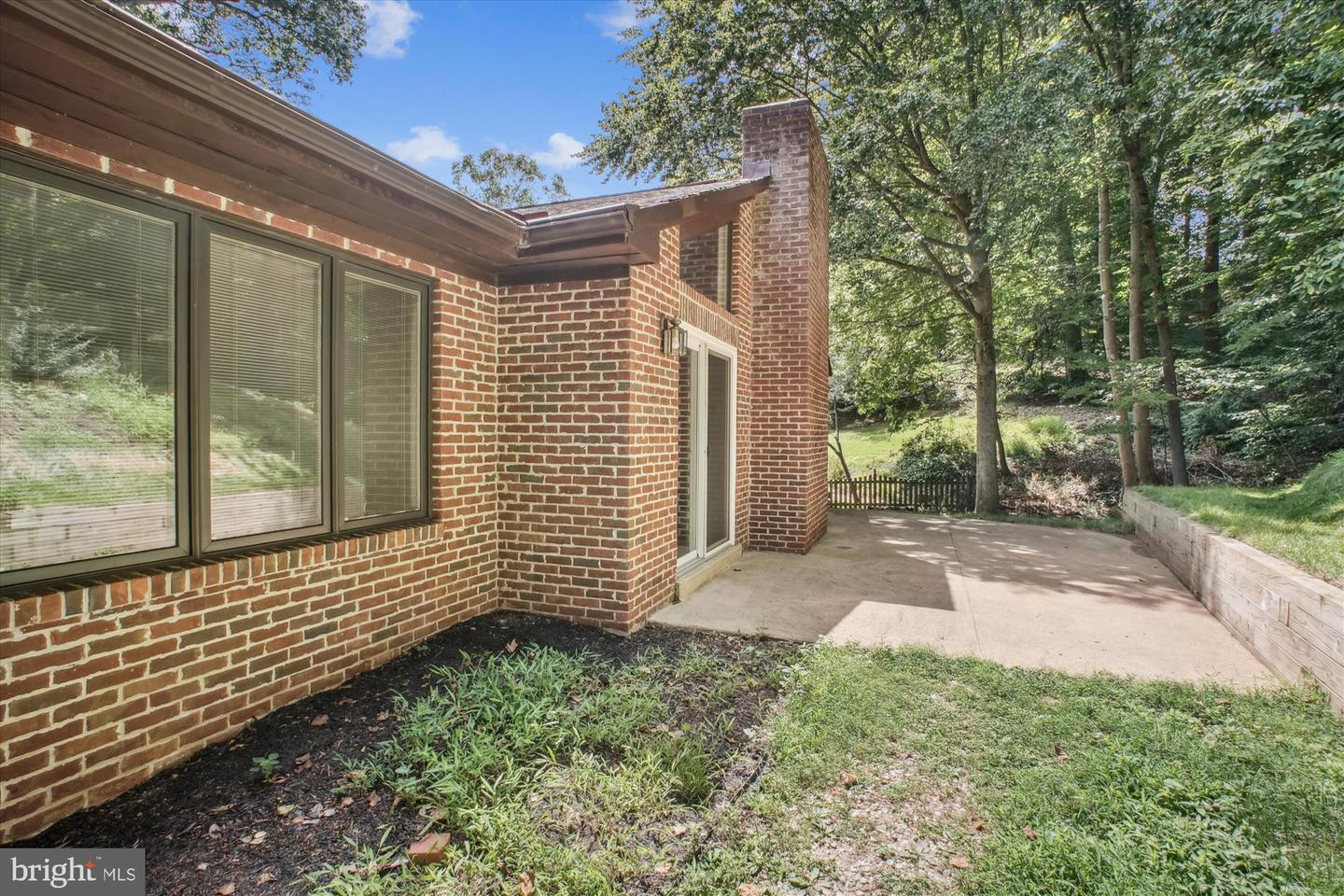 3909 30TH ST N, ARLINGTON, Virginia 22207, 4 Bedrooms Bedrooms, ,4 BathroomsBathrooms,Residential,For sale,3909 30TH ST N,VAAR2055692 MLS # VAAR2055692