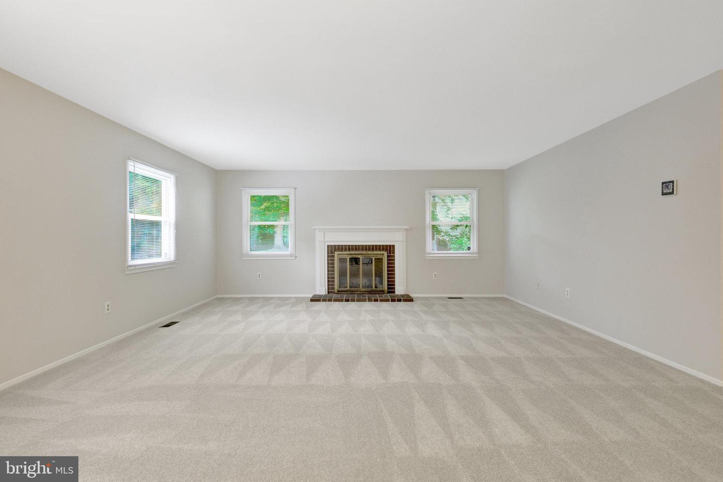 4221 PEEKSKILL LN, FAIRFAX, Virginia 22033, 4 Bedrooms Bedrooms, ,2 BathroomsBathrooms,Residential,For sale,4221 PEEKSKILL LN,VAFX2238428 MLS # VAFX2238428