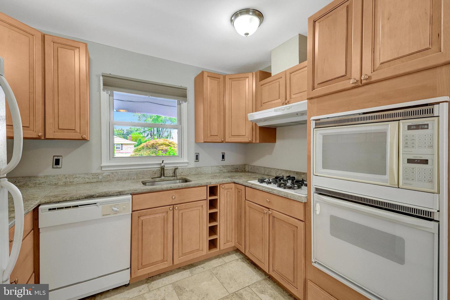 4221 PEEKSKILL LN, FAIRFAX, Virginia 22033, 4 Bedrooms Bedrooms, ,2 BathroomsBathrooms,Residential,For sale,4221 PEEKSKILL LN,VAFX2238428 MLS # VAFX2238428