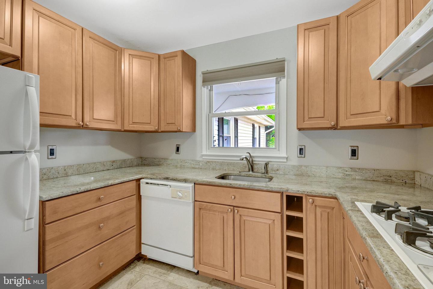 4221 PEEKSKILL LN, FAIRFAX, Virginia 22033, 4 Bedrooms Bedrooms, ,2 BathroomsBathrooms,Residential,For sale,4221 PEEKSKILL LN,VAFX2238428 MLS # VAFX2238428
