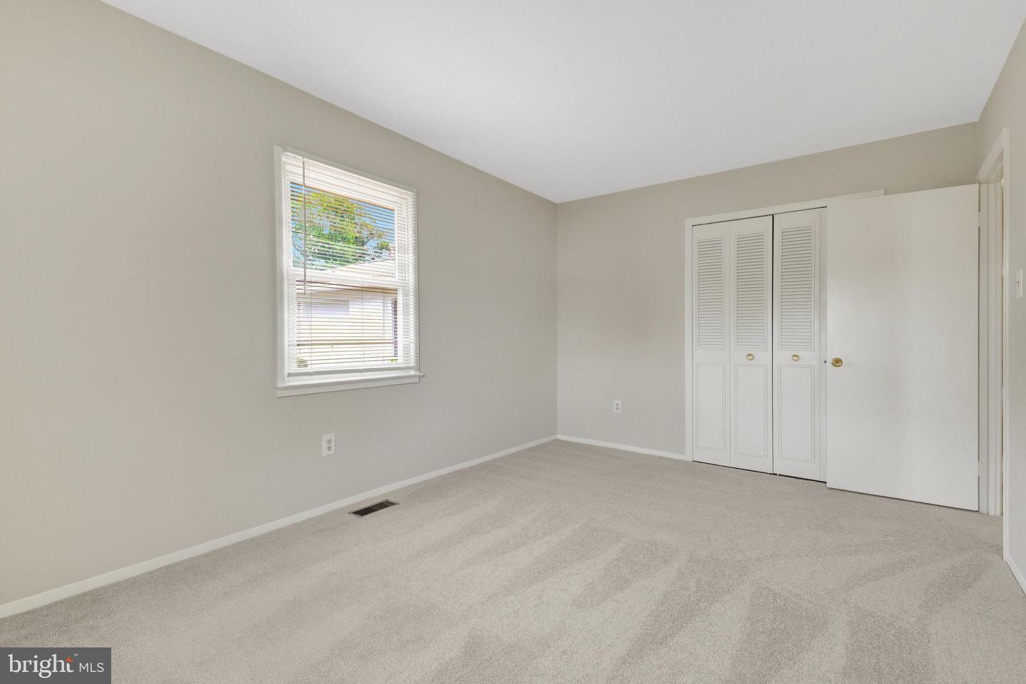 4221 PEEKSKILL LN, FAIRFAX, Virginia 22033, 4 Bedrooms Bedrooms, ,2 BathroomsBathrooms,Residential,For sale,4221 PEEKSKILL LN,VAFX2238428 MLS # VAFX2238428