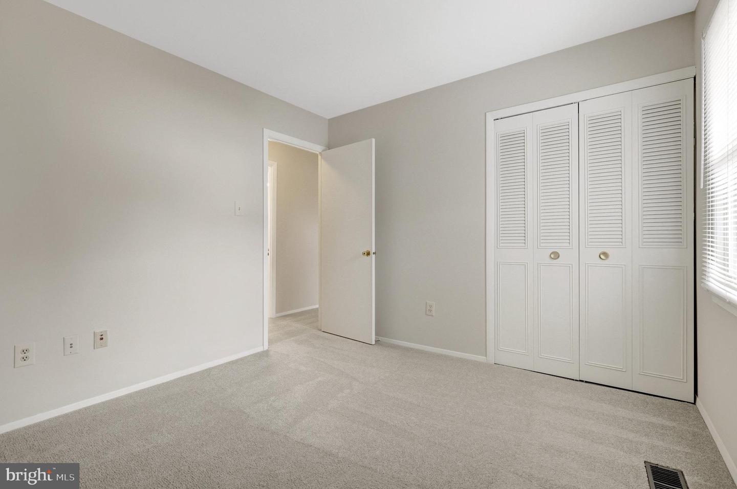 4221 PEEKSKILL LN, FAIRFAX, Virginia 22033, 4 Bedrooms Bedrooms, ,2 BathroomsBathrooms,Residential,For sale,4221 PEEKSKILL LN,VAFX2238428 MLS # VAFX2238428