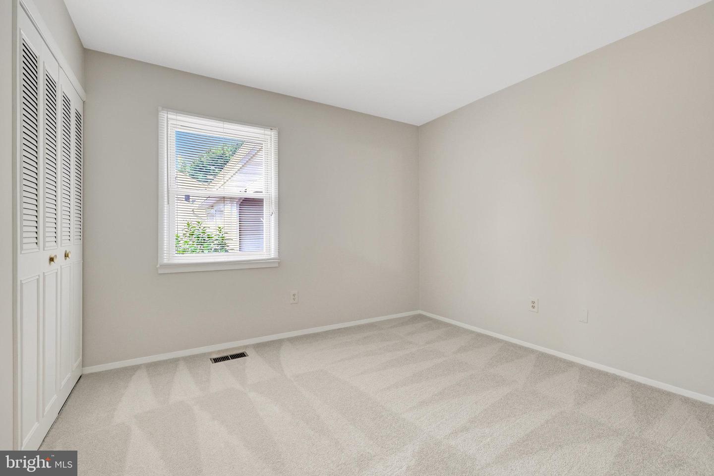 4221 PEEKSKILL LN, FAIRFAX, Virginia 22033, 4 Bedrooms Bedrooms, ,2 BathroomsBathrooms,Residential,For sale,4221 PEEKSKILL LN,VAFX2238428 MLS # VAFX2238428