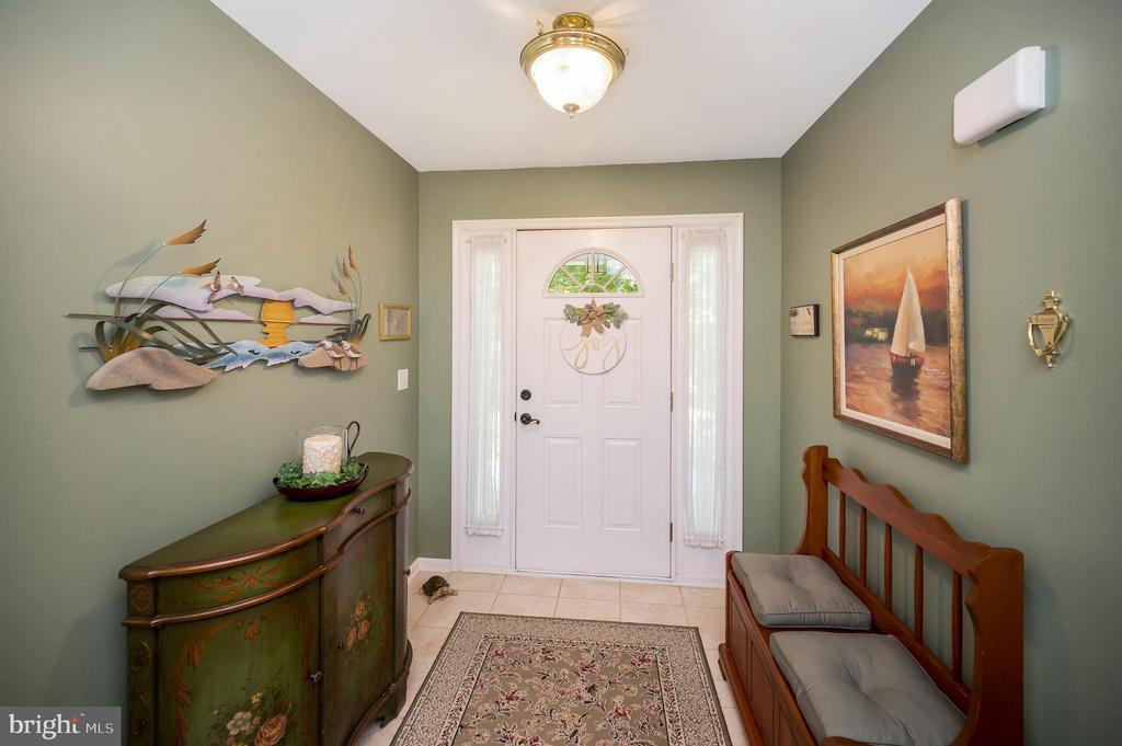 142 LARKSPUR LN, LOCUST GROVE, Virginia 22508, 4 Bedrooms Bedrooms, ,3 BathroomsBathrooms,Residential,142 LARKSPUR LN,VAOR2010374 MLS # VAOR2010374