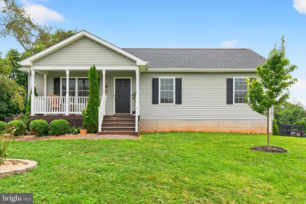 9195 WHITE SHOP, CULPEPER, Virginia 22701, 3 Bedrooms Bedrooms, ,2 BathroomsBathrooms,Residential,9195 WHITE SHOP,VACU2011206 MLS # VACU2011206
