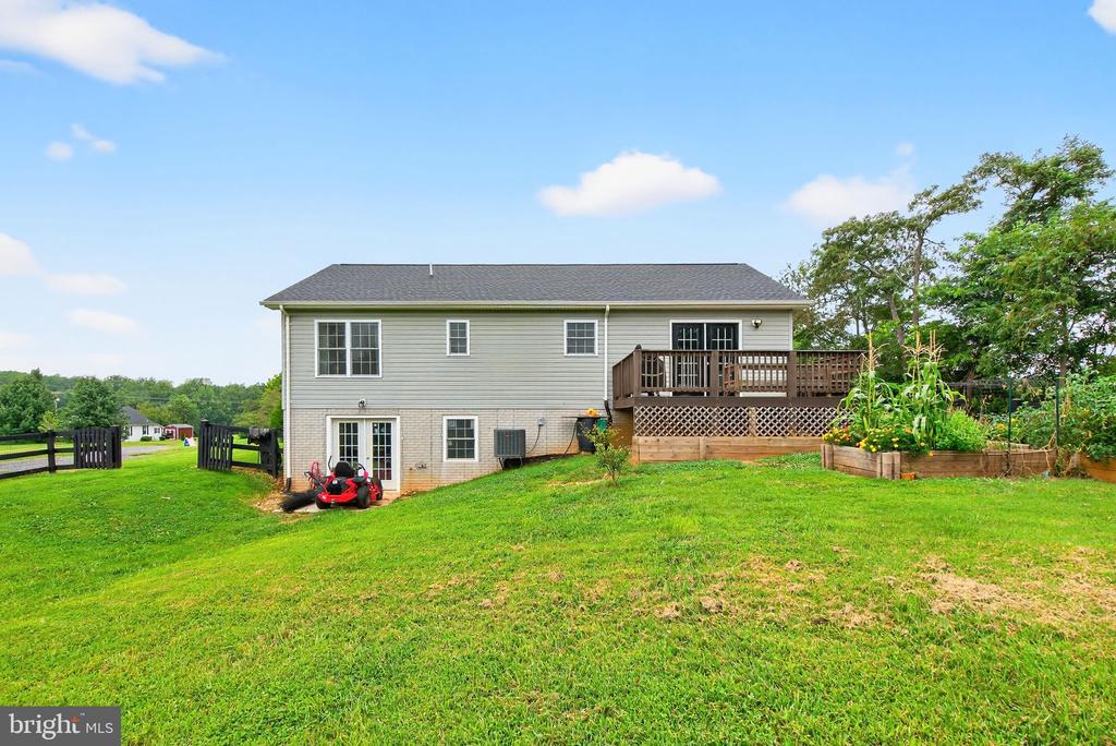 9195 WHITE SHOP, CULPEPER, Virginia 22701, 3 Bedrooms Bedrooms, ,2 BathroomsBathrooms,Residential,9195 WHITE SHOP,VACU2011206 MLS # VACU2011206
