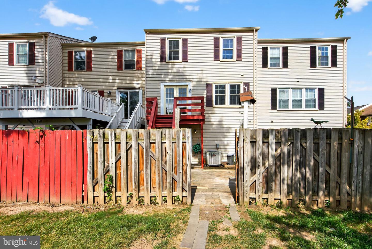 1160 LISA CT, HERNDON, Virginia 20170, 3 Bedrooms Bedrooms, ,2 BathroomsBathrooms,Residential,For sale,1160 LISA CT,VAFX2244556 MLS # VAFX2244556