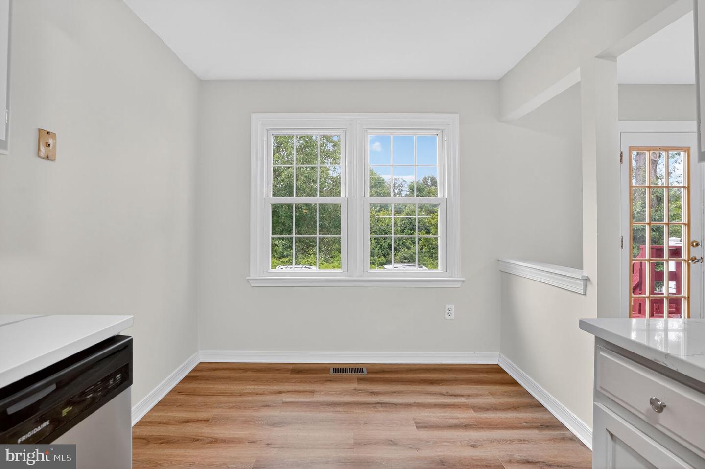 1160 LISA CT, HERNDON, Virginia 20170, 3 Bedrooms Bedrooms, ,2 BathroomsBathrooms,Residential,For sale,1160 LISA CT,VAFX2244556 MLS # VAFX2244556