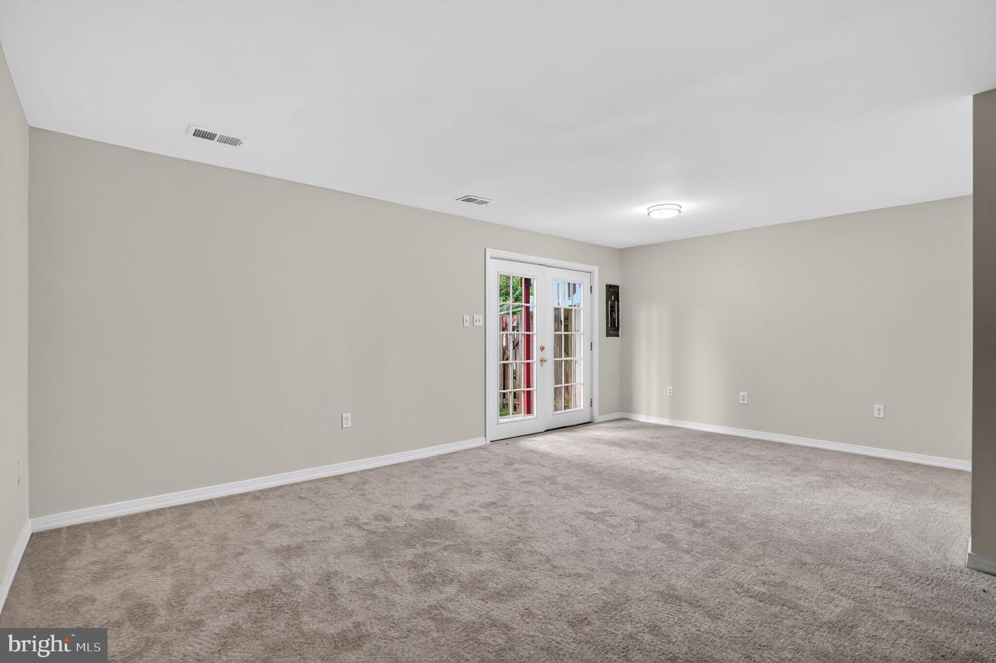 1160 LISA CT, HERNDON, Virginia 20170, 3 Bedrooms Bedrooms, ,2 BathroomsBathrooms,Residential,For sale,1160 LISA CT,VAFX2244556 MLS # VAFX2244556