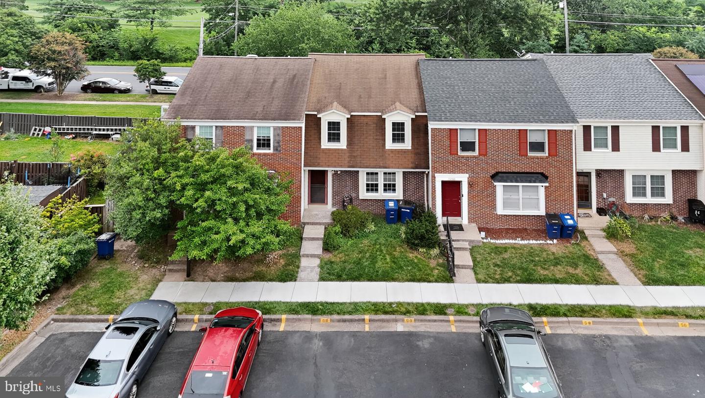 1160 LISA CT, HERNDON, Virginia 20170, 3 Bedrooms Bedrooms, ,2 BathroomsBathrooms,Residential,For sale,1160 LISA CT,VAFX2244556 MLS # VAFX2244556