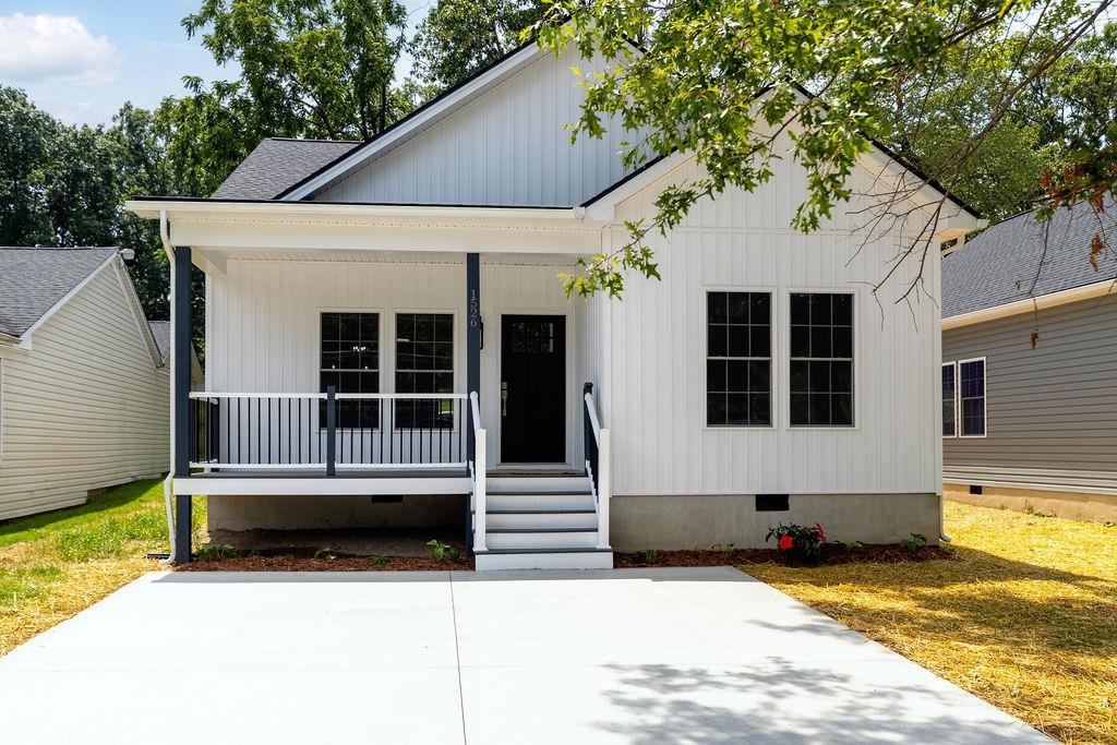 1526 2ND ST, WAYNESBORO, Virginia 22980, 3 Bedrooms Bedrooms, ,2 BathroomsBathrooms,Residential,1526 2ND ST,663001 MLS # 663001