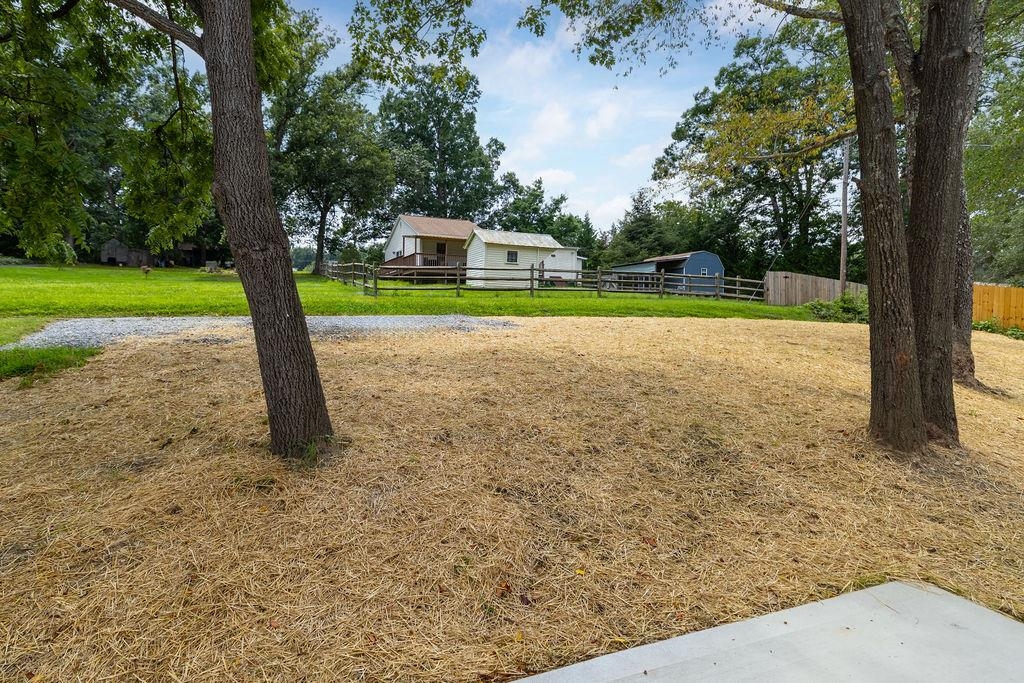 1526 2ND ST, WAYNESBORO, Virginia 22980, 3 Bedrooms Bedrooms, ,2 BathroomsBathrooms,Residential,1526 2ND ST,663001 MLS # 663001