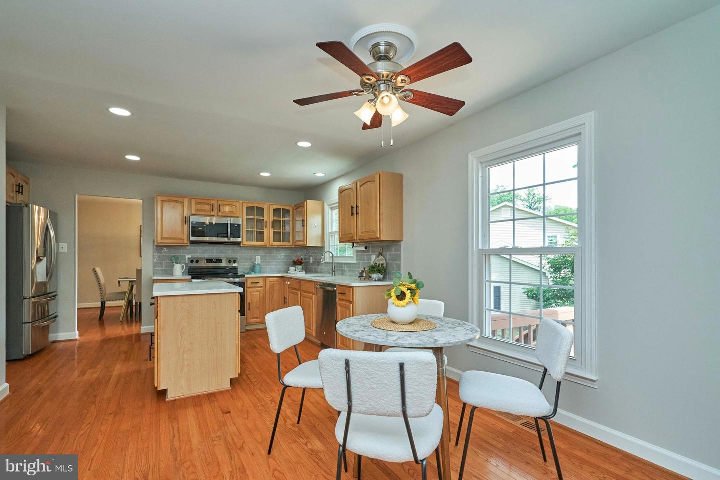 12009 WILLIAM AND MARY CIR, WOODBRIDGE, Virginia 22192, 4 Bedrooms Bedrooms, 13 Rooms Rooms,3 BathroomsBathrooms,Residential,For sale,12009 WILLIAM AND MARY CIR,VAPW2097060 MLS # VAPW2097060