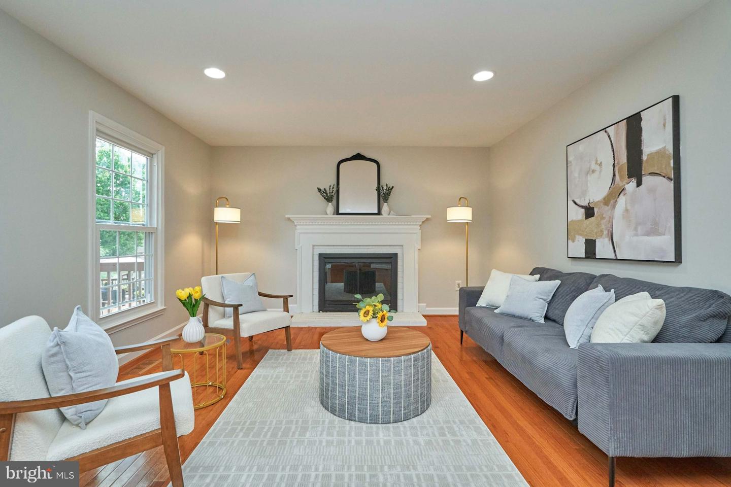 12009 WILLIAM AND MARY CIR, WOODBRIDGE, Virginia 22192, 4 Bedrooms Bedrooms, 13 Rooms Rooms,3 BathroomsBathrooms,Residential,For sale,12009 WILLIAM AND MARY CIR,VAPW2097060 MLS # VAPW2097060
