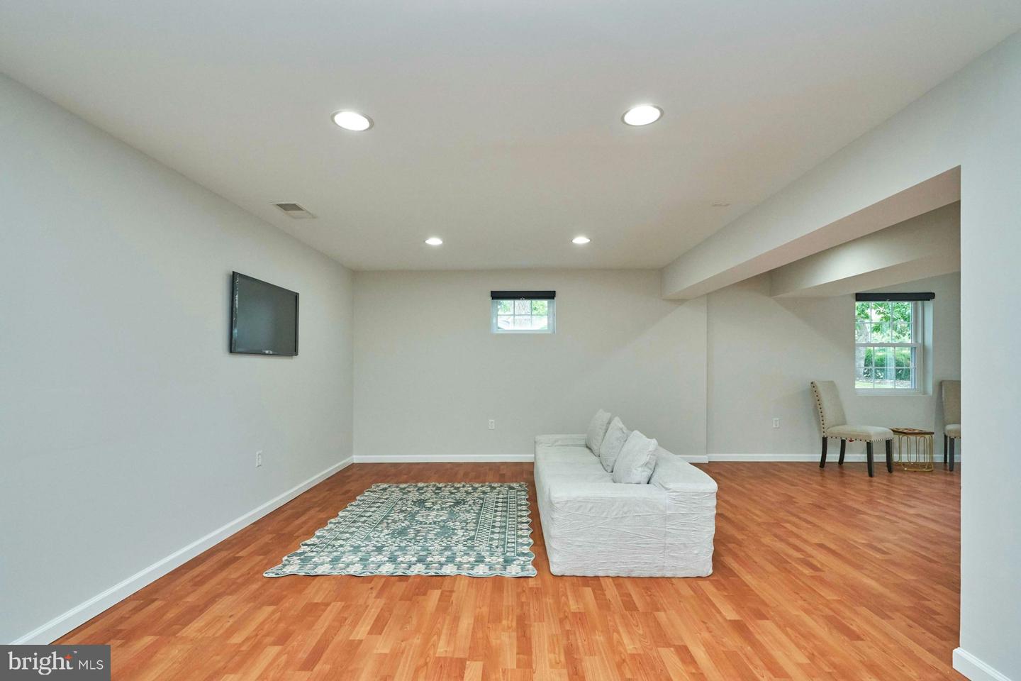 12009 WILLIAM AND MARY CIR, WOODBRIDGE, Virginia 22192, 4 Bedrooms Bedrooms, 13 Rooms Rooms,3 BathroomsBathrooms,Residential,For sale,12009 WILLIAM AND MARY CIR,VAPW2097060 MLS # VAPW2097060