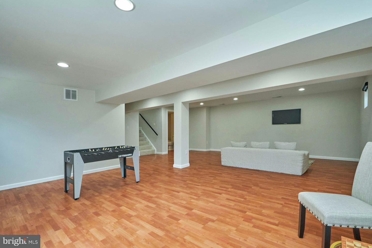12009 WILLIAM AND MARY CIR, WOODBRIDGE, Virginia 22192, 4 Bedrooms Bedrooms, 13 Rooms Rooms,3 BathroomsBathrooms,Residential,For sale,12009 WILLIAM AND MARY CIR,VAPW2097060 MLS # VAPW2097060