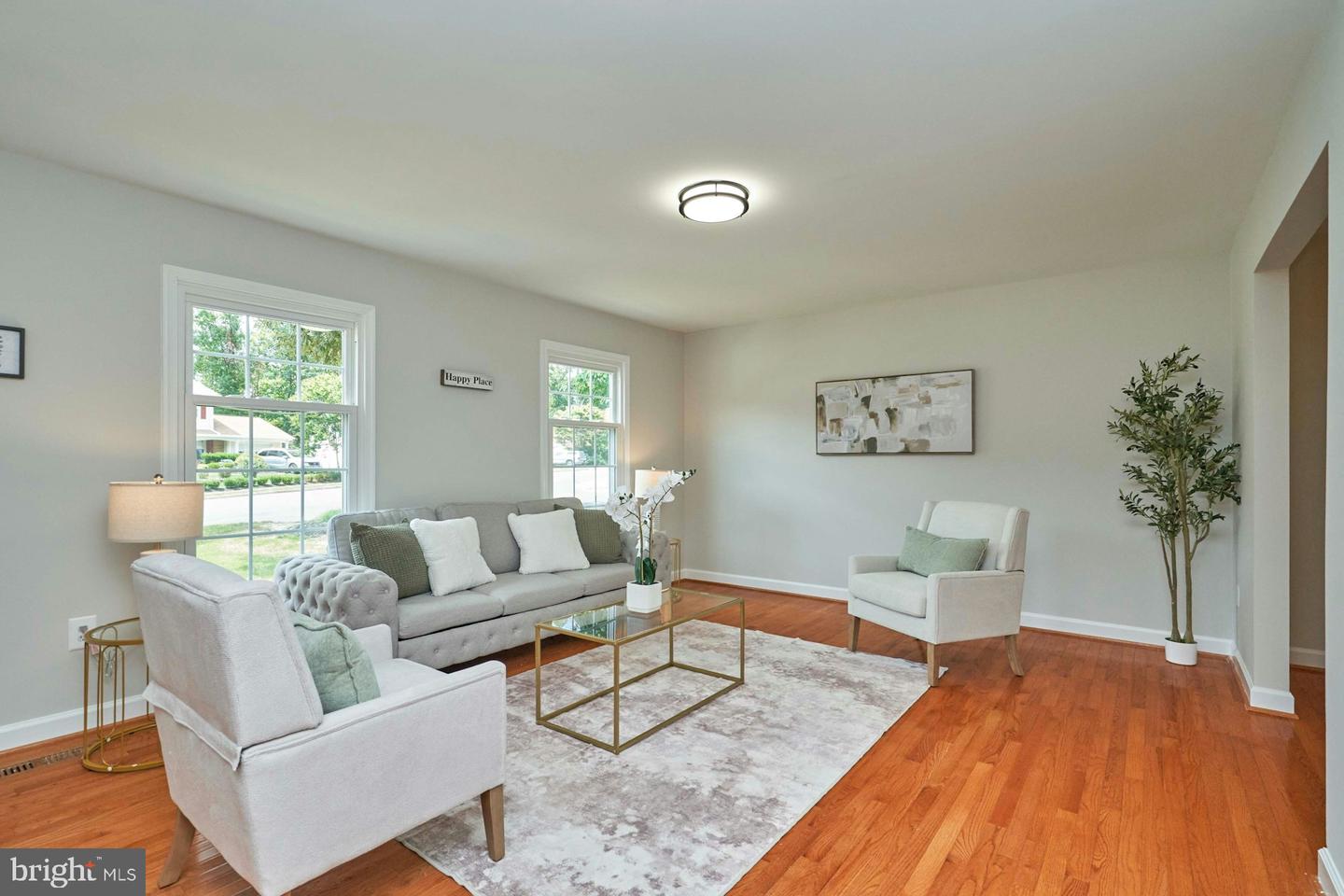12009 WILLIAM AND MARY CIR, WOODBRIDGE, Virginia 22192, 4 Bedrooms Bedrooms, 13 Rooms Rooms,3 BathroomsBathrooms,Residential,For sale,12009 WILLIAM AND MARY CIR,VAPW2097060 MLS # VAPW2097060