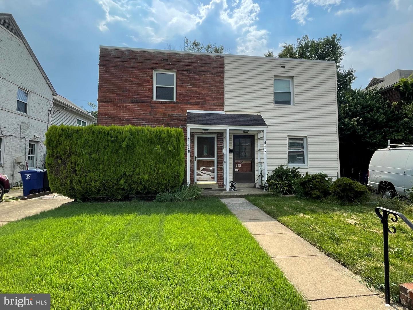 828 S HIGHLAND ST, ARLINGTON, Virginia 22204, 2 Bedrooms Bedrooms, ,2 BathroomsBathrooms,Residential,For sale,828 S HIGHLAND ST,VAAR2059564 MLS # VAAR2059564