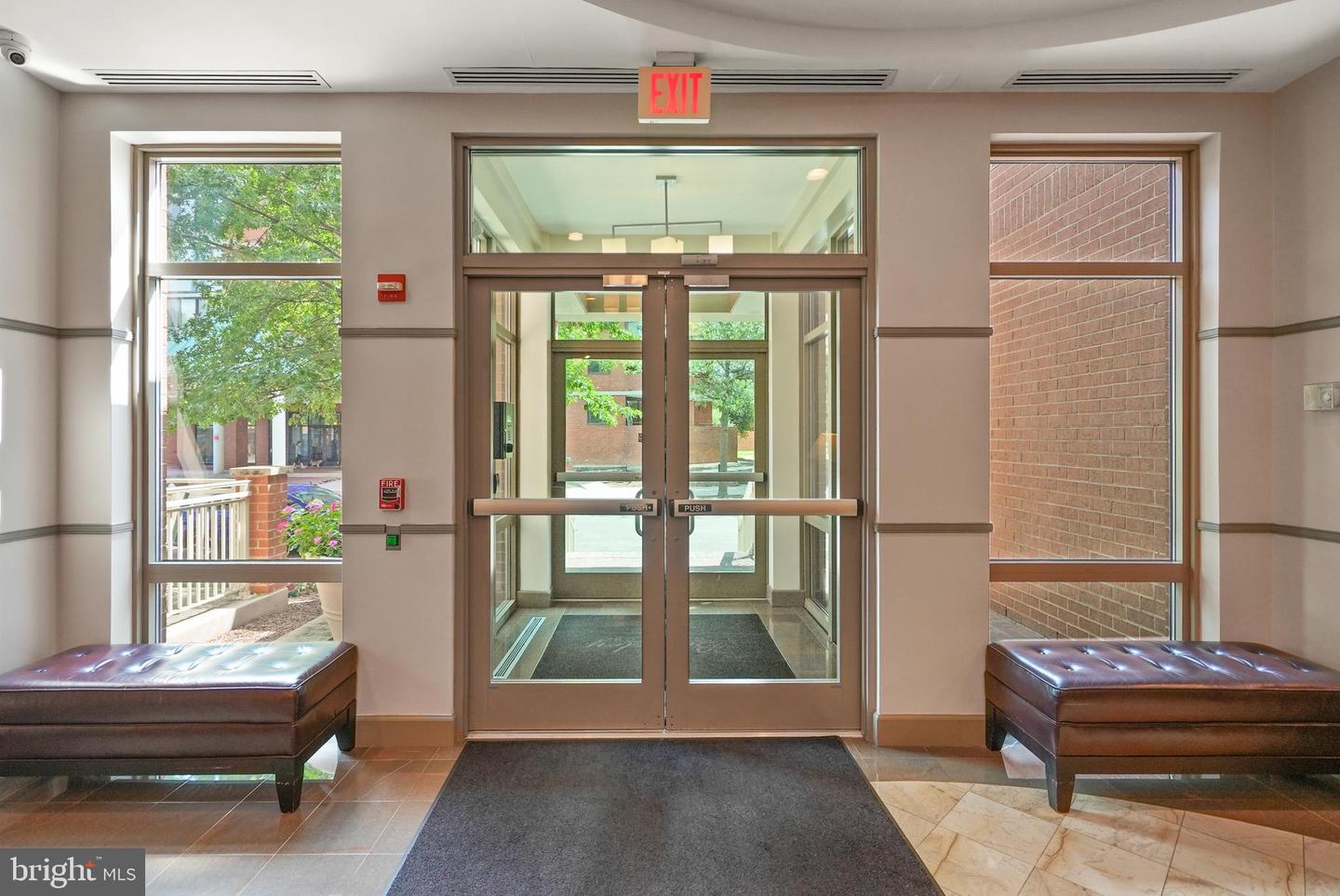 1000 N RANDOLPH ST #102, ARLINGTON, Virginia 22201, 1 Bedroom Bedrooms, ,1 BathroomBathrooms,Residential,For sale,1000 N RANDOLPH ST #102,VAAR2059866 MLS # VAAR2059866