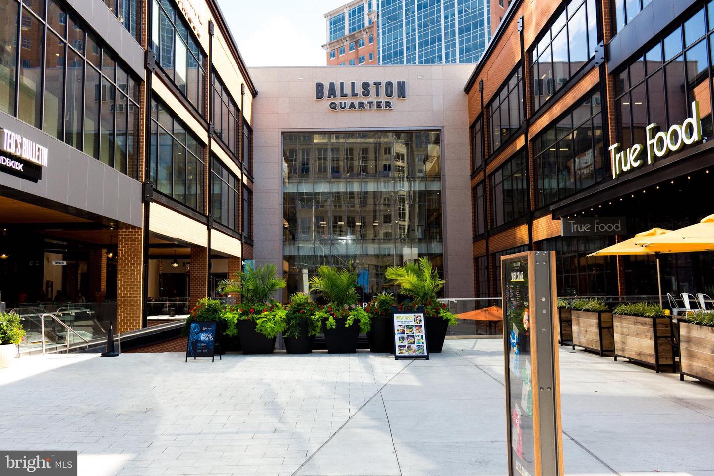 1000 N RANDOLPH ST #102, ARLINGTON, Virginia 22201, 1 Bedroom Bedrooms, ,1 BathroomBathrooms,Residential,For sale,1000 N RANDOLPH ST #102,VAAR2059866 MLS # VAAR2059866