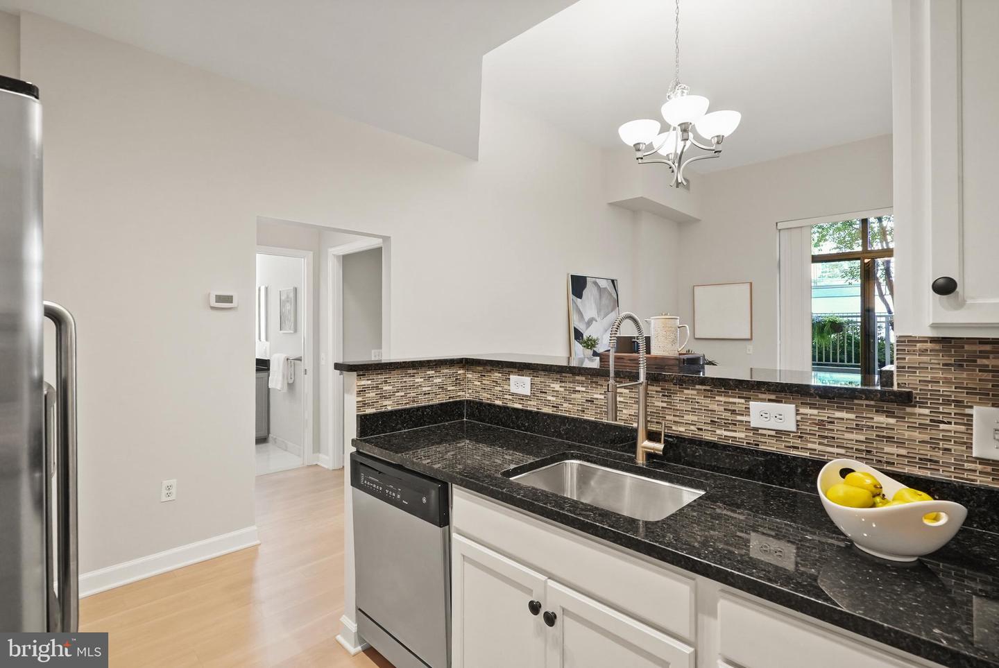 1000 N RANDOLPH ST #102, ARLINGTON, Virginia 22201, 1 Bedroom Bedrooms, ,1 BathroomBathrooms,Residential,For sale,1000 N RANDOLPH ST #102,VAAR2059866 MLS # VAAR2059866