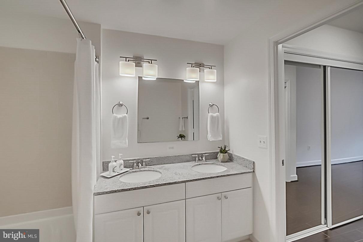 3650 S GLEBE RD #540, ARLINGTON, Virginia 22202, 2 Bedrooms Bedrooms, ,2 BathroomsBathrooms,Residential,For sale,3650 S GLEBE RD #540,VAAR2060186 MLS # VAAR2060186