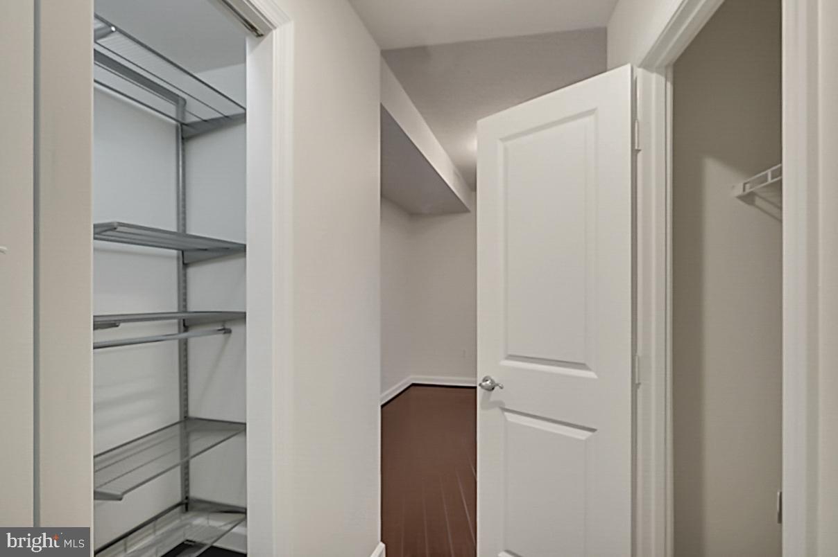 3650 S GLEBE RD #540, ARLINGTON, Virginia 22202, 2 Bedrooms Bedrooms, ,2 BathroomsBathrooms,Residential,For sale,3650 S GLEBE RD #540,VAAR2060186 MLS # VAAR2060186