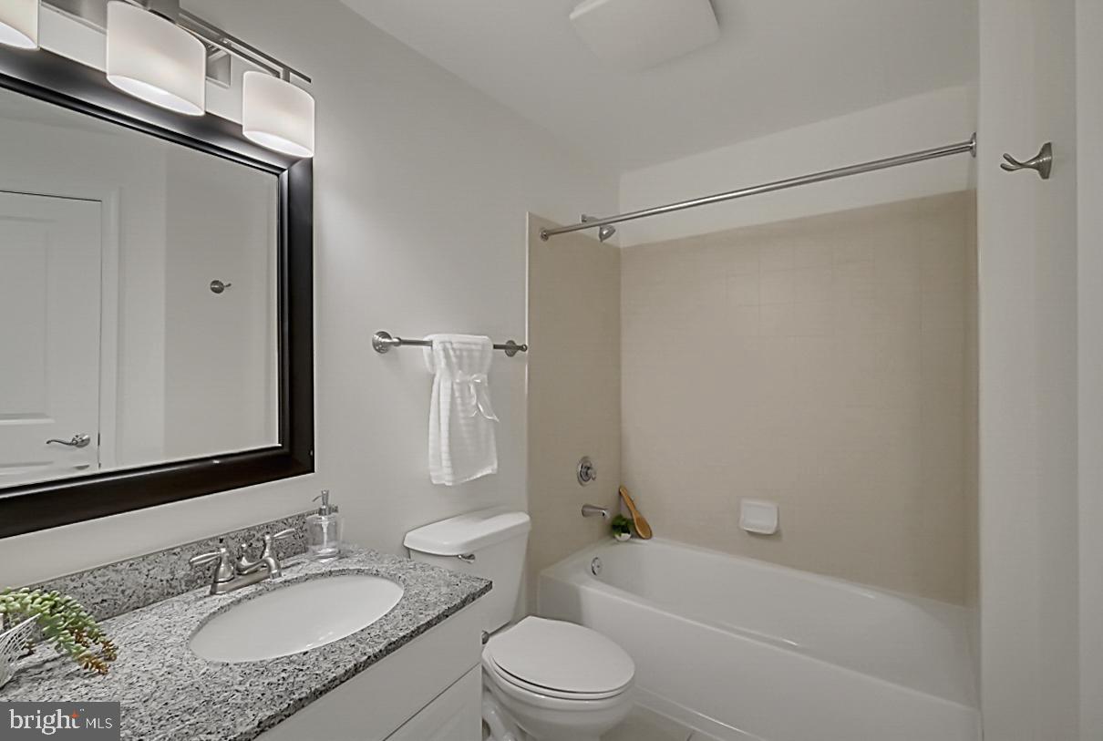 3650 S GLEBE RD #540, ARLINGTON, Virginia 22202, 2 Bedrooms Bedrooms, ,2 BathroomsBathrooms,Residential,For sale,3650 S GLEBE RD #540,VAAR2060186 MLS # VAAR2060186