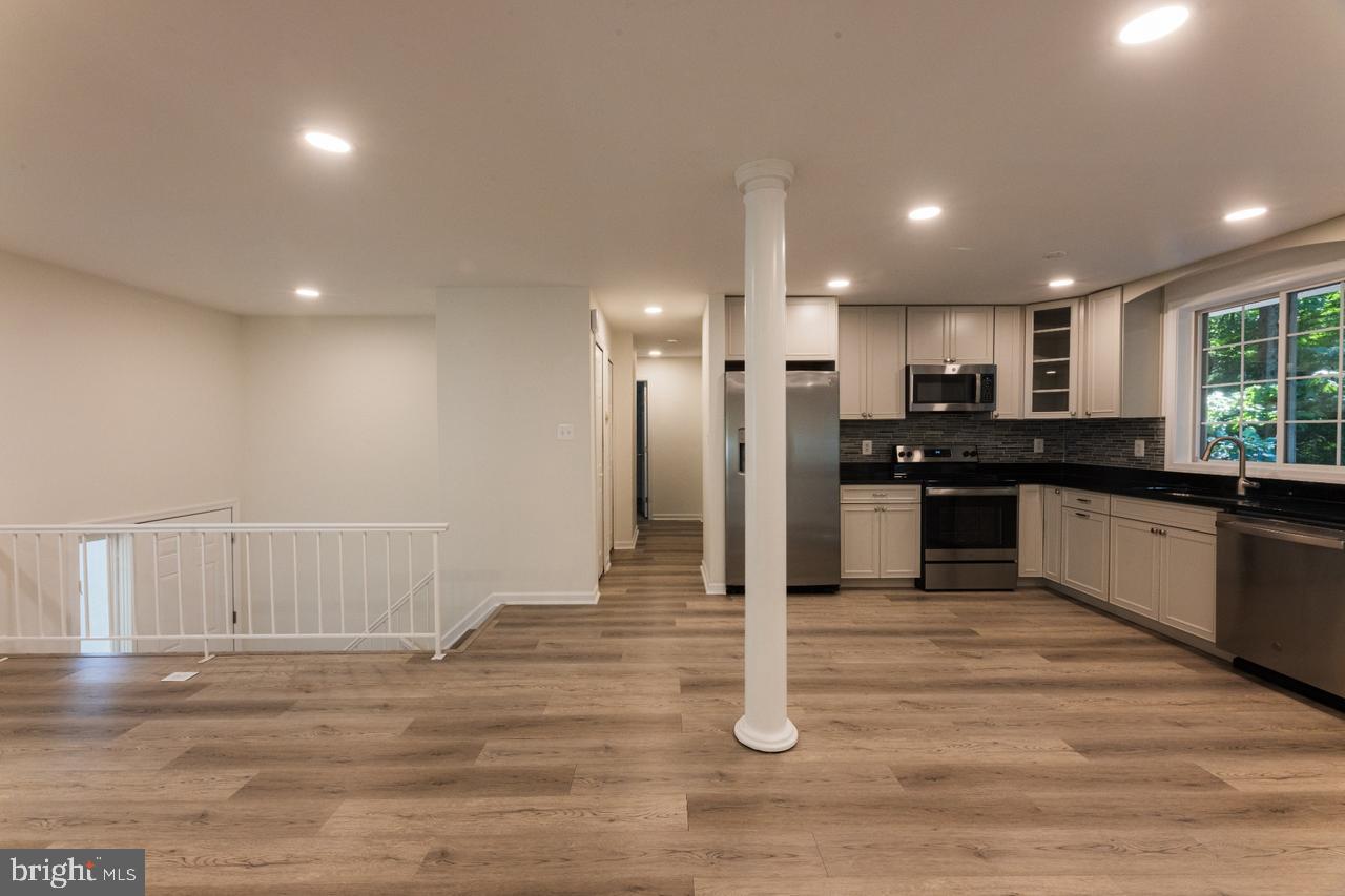 2369 OLD TRAIL DR, RESTON, Virginia 20191, 4 Bedrooms Bedrooms, ,2 BathroomsBathrooms,Residential,For sale,2369 OLD TRAIL DR,VAFX2253304 MLS # VAFX2253304