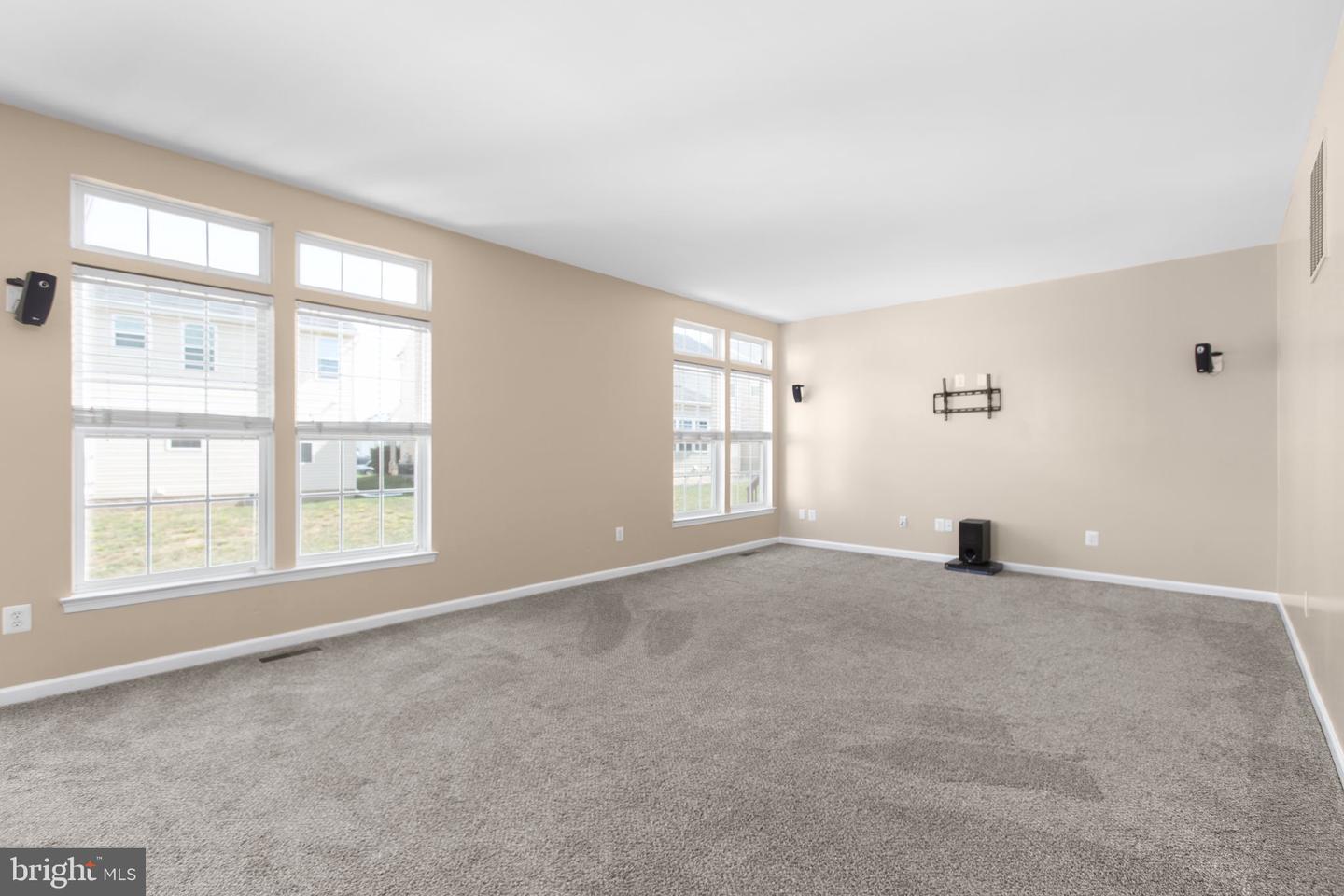 9330 BIRCH CLIFF DR, FREDERICKSBURG, Virginia 22407, 4 Bedrooms Bedrooms, 10 Rooms Rooms,3 BathroomsBathrooms,Residential,For sale,9330 BIRCH CLIFF DR,VASP2034462 MLS # VASP2034462