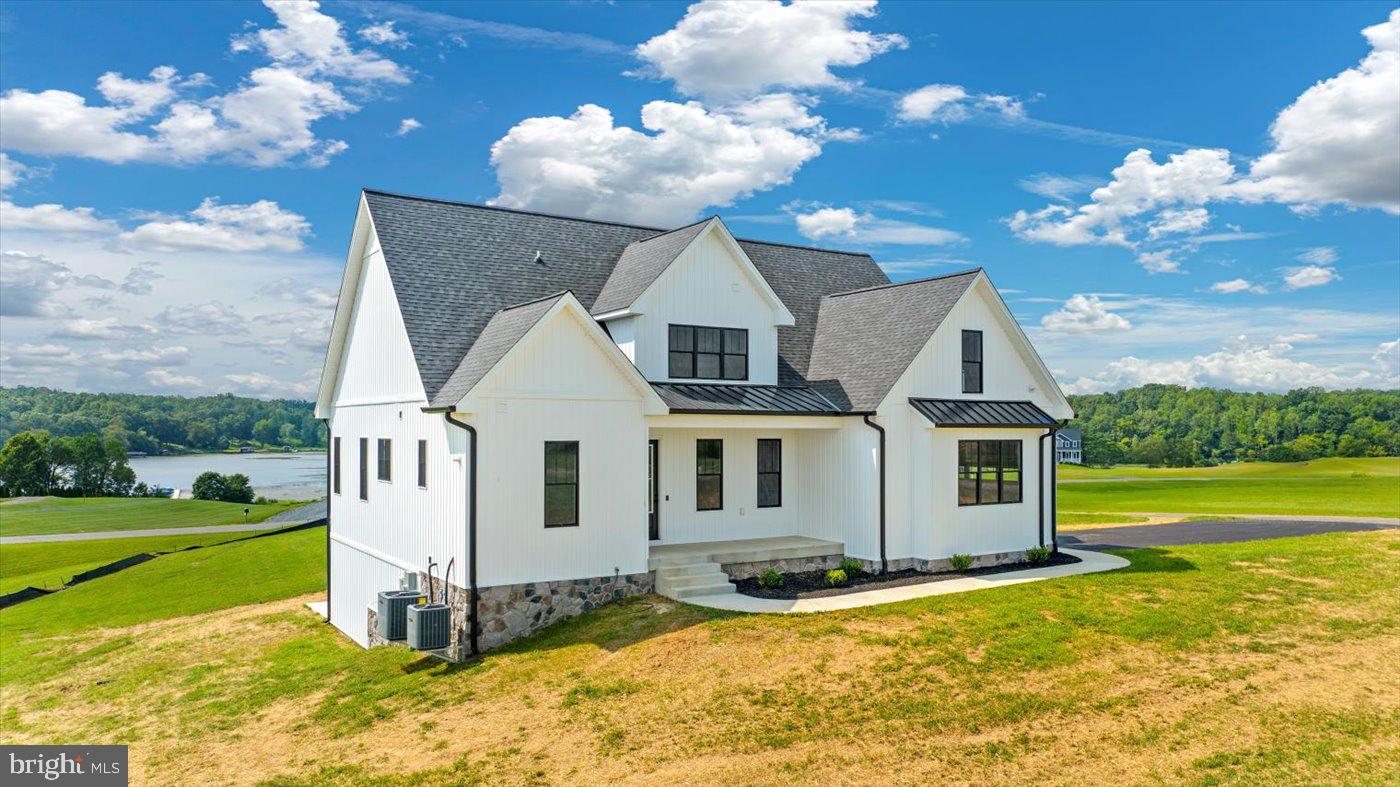 20359 LOOKOUT CIR, ORANGE, Virginia 22960, 5 Bedrooms Bedrooms, 20 Rooms Rooms,3 BathroomsBathrooms,Residential,For sale,20359 LOOKOUT CIR,VAOR2010166 MLS # VAOR2010166