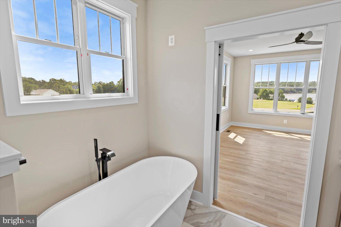 20359 LOOKOUT CIR, ORANGE, Virginia 22960, 5 Bedrooms Bedrooms, 20 Rooms Rooms,3 BathroomsBathrooms,Residential,For sale,20359 LOOKOUT CIR,VAOR2010166 MLS # VAOR2010166
