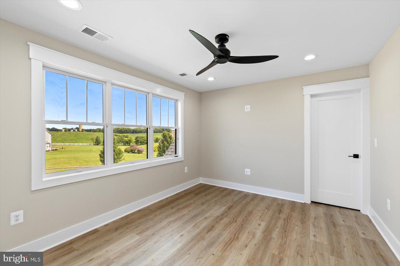 20359 LOOKOUT CIR, ORANGE, Virginia 22960, 5 Bedrooms Bedrooms, 20 Rooms Rooms,3 BathroomsBathrooms,Residential,For sale,20359 LOOKOUT CIR,VAOR2010166 MLS # VAOR2010166