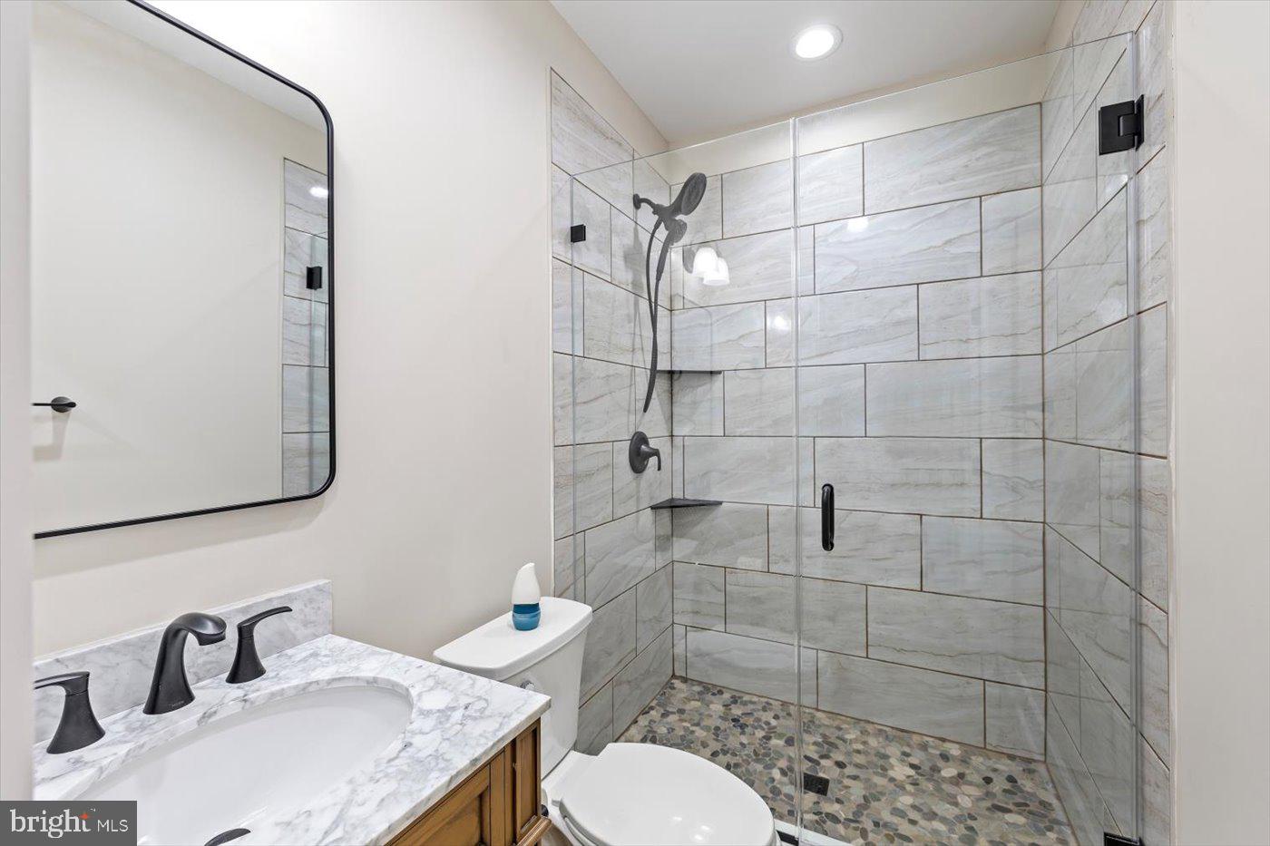 20359 LOOKOUT CIR, ORANGE, Virginia 22960, 5 Bedrooms Bedrooms, 20 Rooms Rooms,3 BathroomsBathrooms,Residential,For sale,20359 LOOKOUT CIR,VAOR2010166 MLS # VAOR2010166