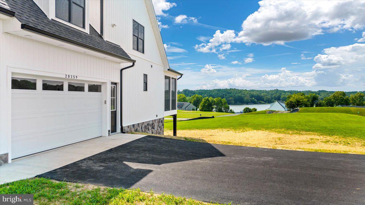 20359 LOOKOUT CIR, ORANGE, Virginia 22960, 5 Bedrooms Bedrooms, 20 Rooms Rooms,3 BathroomsBathrooms,Residential,For sale,20359 LOOKOUT CIR,VAOR2010166 MLS # VAOR2010166
