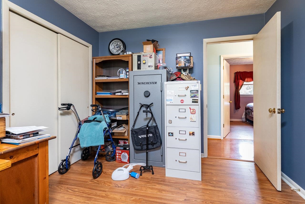 10461 MOUNTAIN VALLEY RD, ROCKINGHAM, Virginia 22802, 3 Bedrooms Bedrooms, ,2 BathroomsBathrooms,Residential,10461 MOUNTAIN VALLEY RD,667840 MLS # 667840