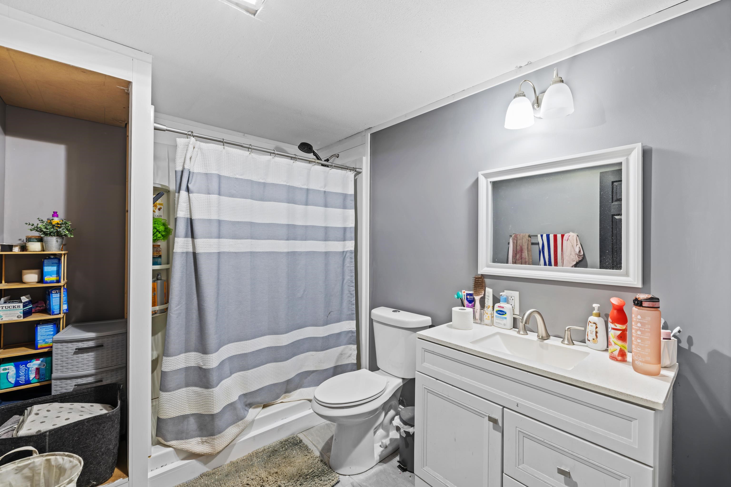 8363 BAXTER LN, SINGERS GLEN, Virginia 22850, 5 Bedrooms Bedrooms, ,3 BathroomsBathrooms,Residential,8363 BAXTER LN,667848 MLS # 667848