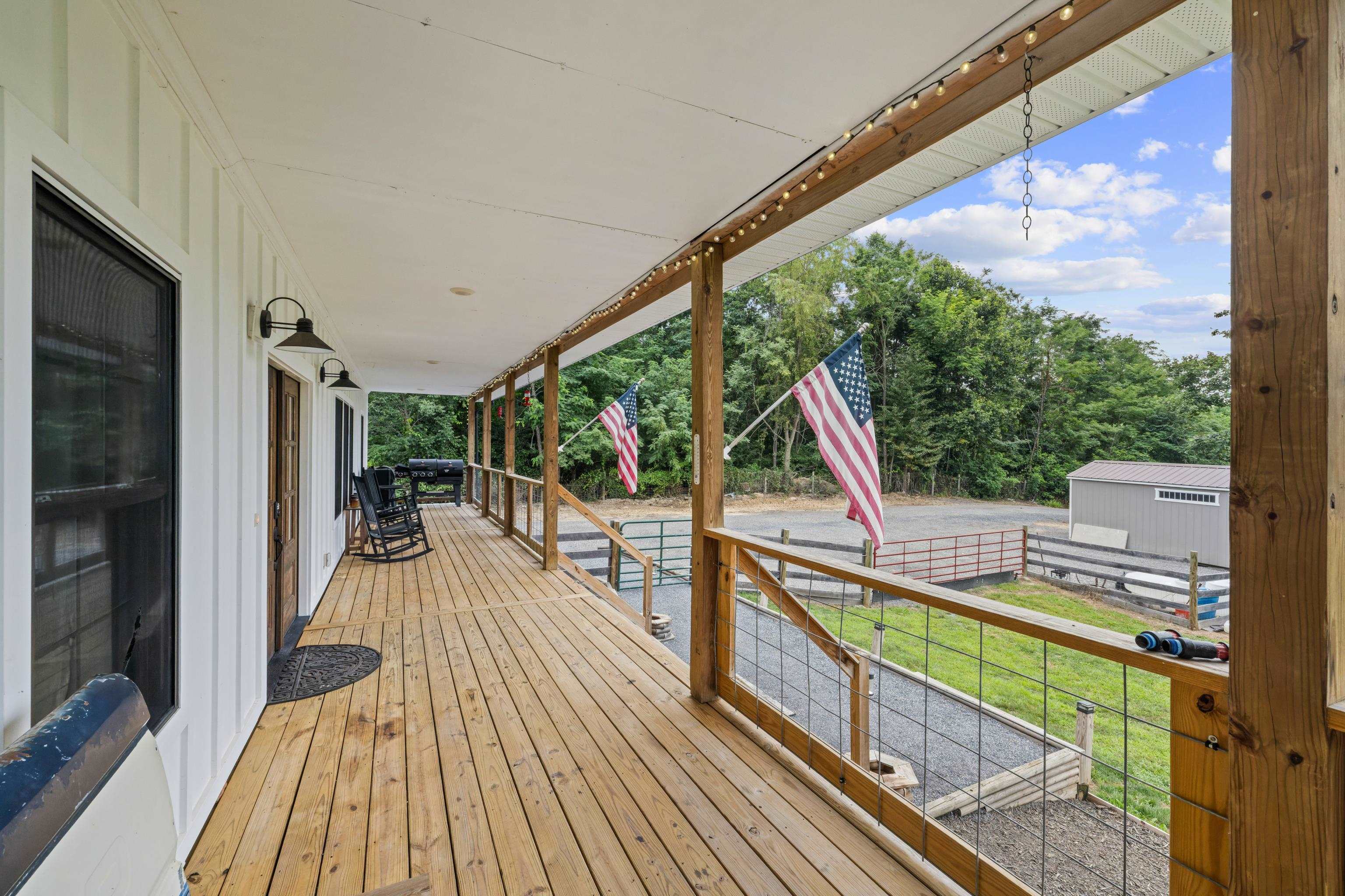 8363 BAXTER LN, SINGERS GLEN, Virginia 22850, 5 Bedrooms Bedrooms, ,3 BathroomsBathrooms,Residential,8363 BAXTER LN,667848 MLS # 667848