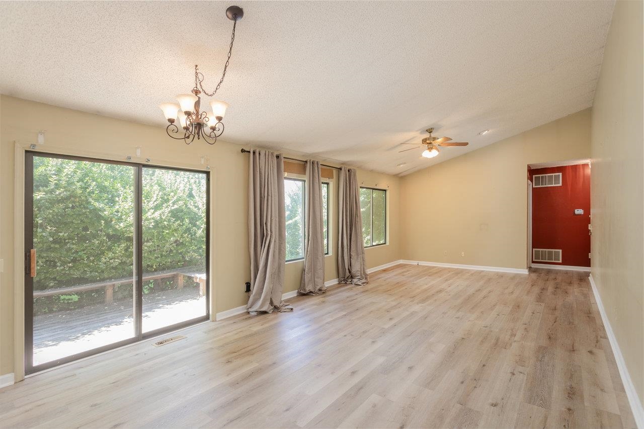 510 STONEFIELD CT, HARRISONBURG, Virginia 22802, 3 Bedrooms Bedrooms, ,2 BathroomsBathrooms,Residential,510 STONEFIELD CT,667849 MLS # 667849