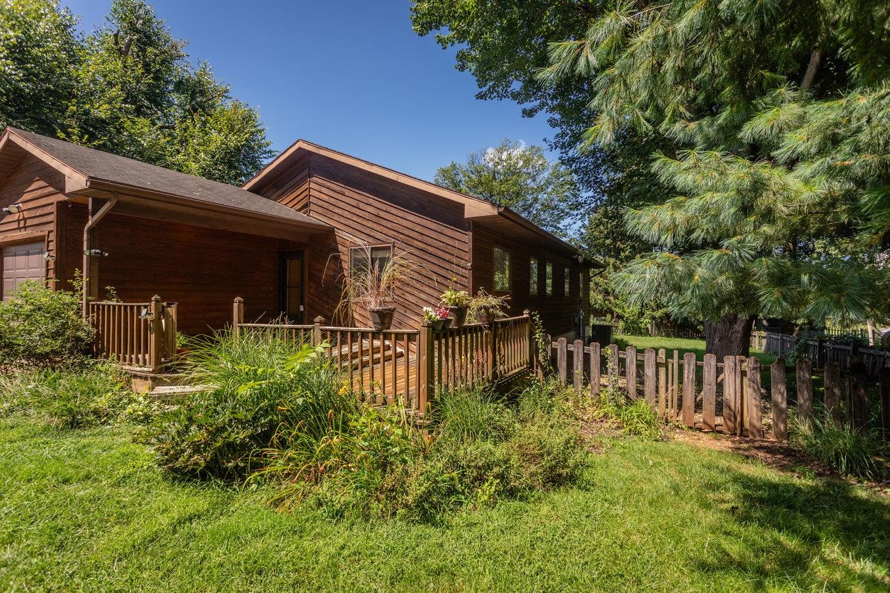 510 STONEFIELD CT, HARRISONBURG, Virginia 22802, 3 Bedrooms Bedrooms, ,2 BathroomsBathrooms,Residential,510 STONEFIELD CT,667849 MLS # 667849
