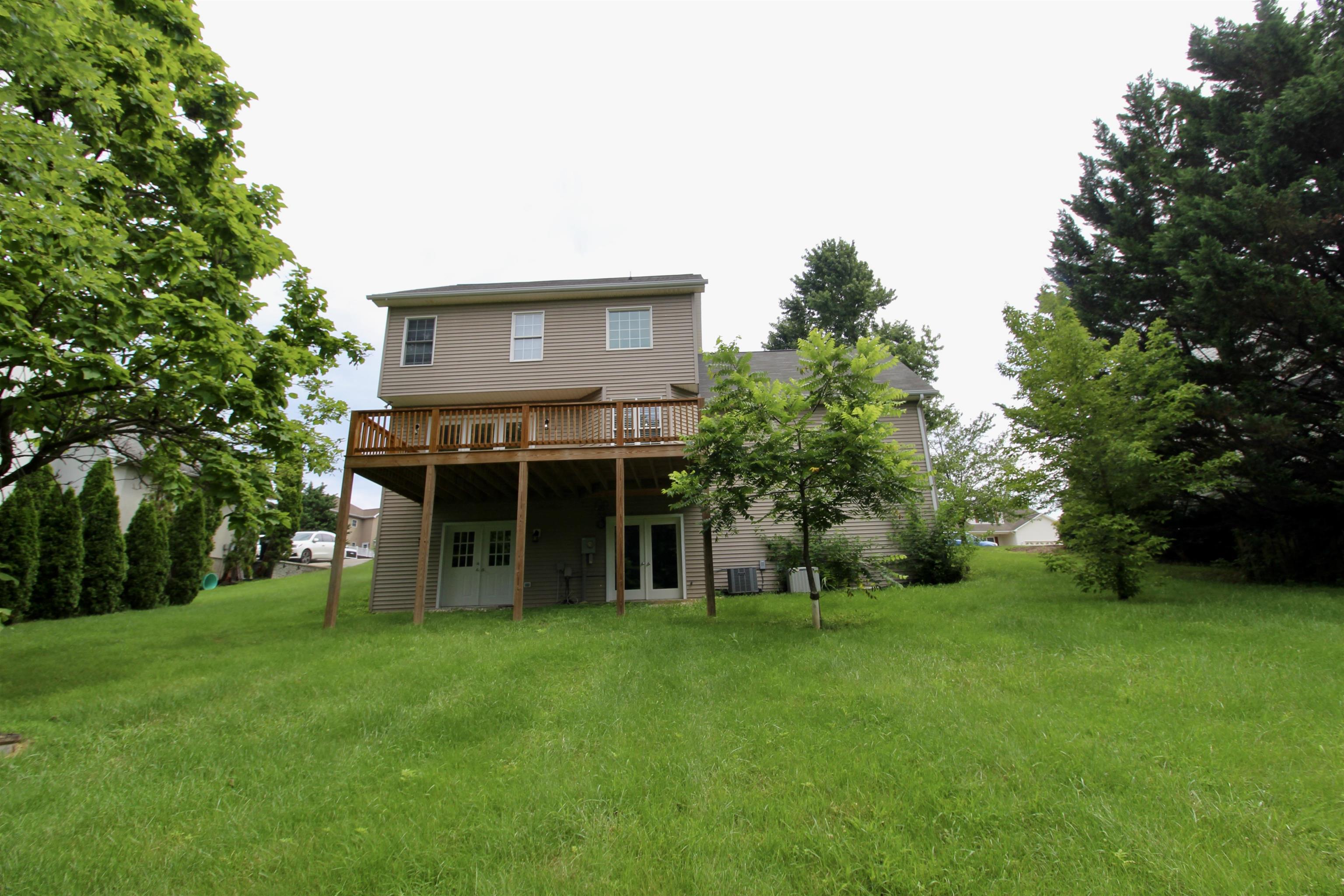 1851 RHIANON LN, HARRISONBURG, Virginia 22801, 5 Bedrooms Bedrooms, ,3 BathroomsBathrooms,Residential,1851 RHIANON LN,667867 MLS # 667867