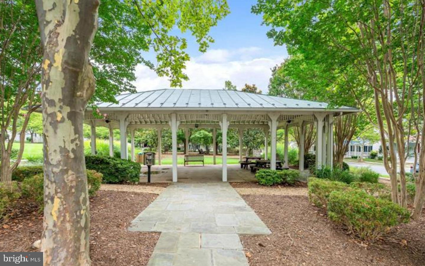 20230 MACGLASHAN TER #2107, ASHBURN, Virginia 20147, 2 Bedrooms Bedrooms, ,2 BathroomsBathrooms,Residential,For sale,20230 MACGLASHAN TER #2107,VALO2102034 MLS # VALO2102034