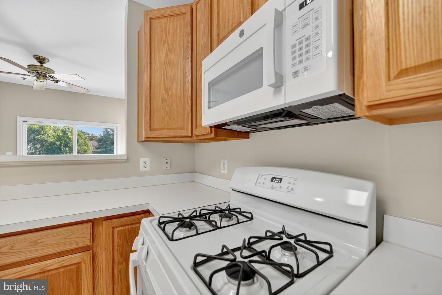 20230 MACGLASHAN TER #2107, ASHBURN, Virginia 20147, 2 Bedrooms Bedrooms, ,2 BathroomsBathrooms,Residential,For sale,20230 MACGLASHAN TER #2107,VALO2102034 MLS # VALO2102034