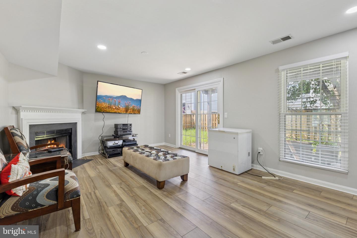 3492 LACROSSE CT, WOODBRIDGE, Virginia 22193, 4 Bedrooms Bedrooms, ,3 BathroomsBathrooms,Residential,For sale,3492 LACROSSE CT,VAPW2099866 MLS # VAPW2099866