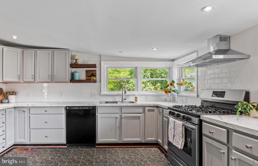 38 COOP RD, BRIGHTWOOD, Virginia 22715, 3 Bedrooms Bedrooms, ,2 BathroomsBathrooms,Residential,For sale,38 COOP RD,VAMA2002332 MLS # VAMA2002332